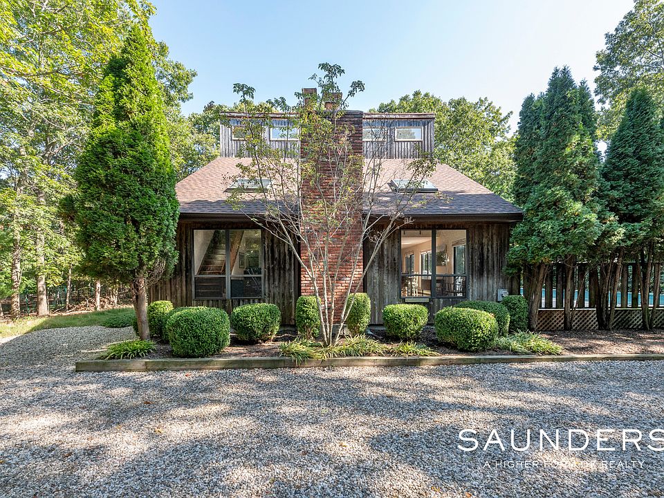 1st image of 24 Bonac Wood Ln