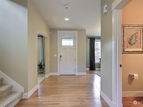 3rd image of 1013 Bell Hill Place