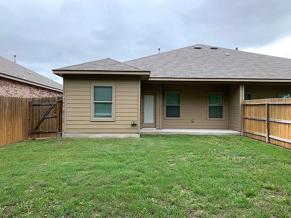 2nd image of 1203 Old Fm 306