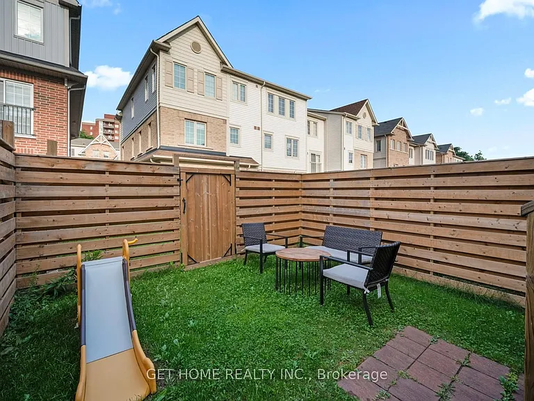 19 Benjamin Way — Photo 30