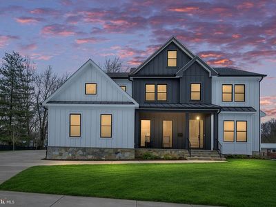 516 Valley Dr SE, Vienna, VA, 22180