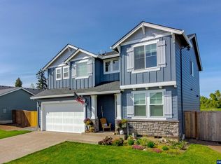 1025 Paul St, Mount Angel, OR 97362