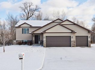 647 Elins Lake Rd SE, Cambridge, MN 55008