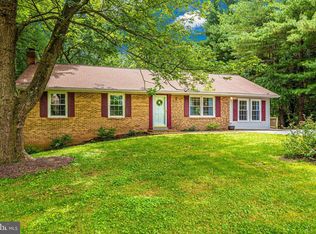 5772 Catoctin Vista Dr, Mount Airy, MD 21771