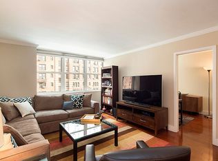 420 W 23rd St APT 3C, New York, NY 10011