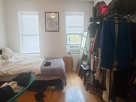 3rd image of 201 W 105th St APT 65