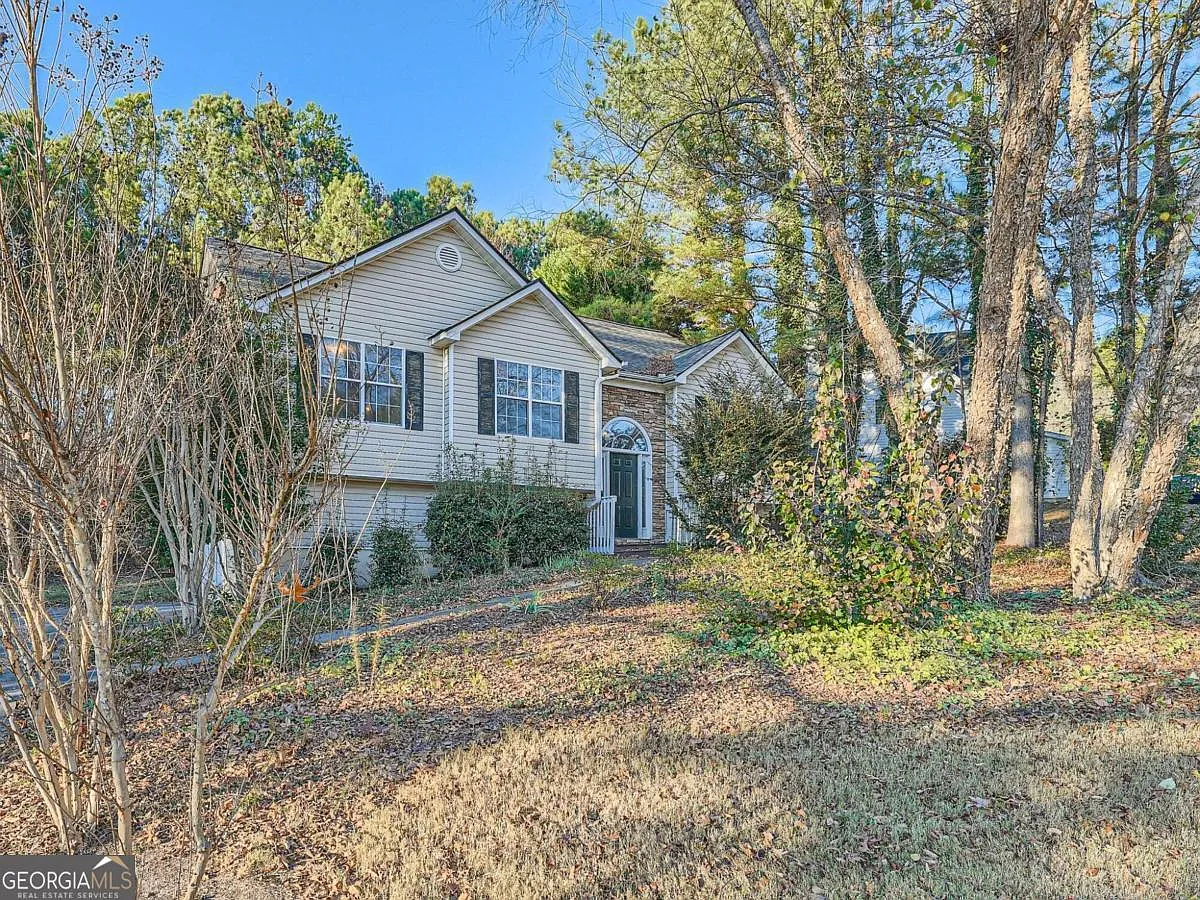 2082 Amberly Crossing Ln photo 1