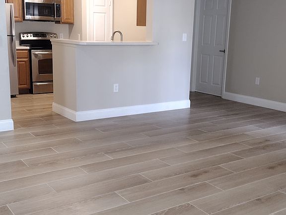 2nd image of 18107 Bridle Club Dr