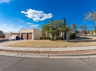 703 Stagecoach Dr, Las Cruces, NM 88011