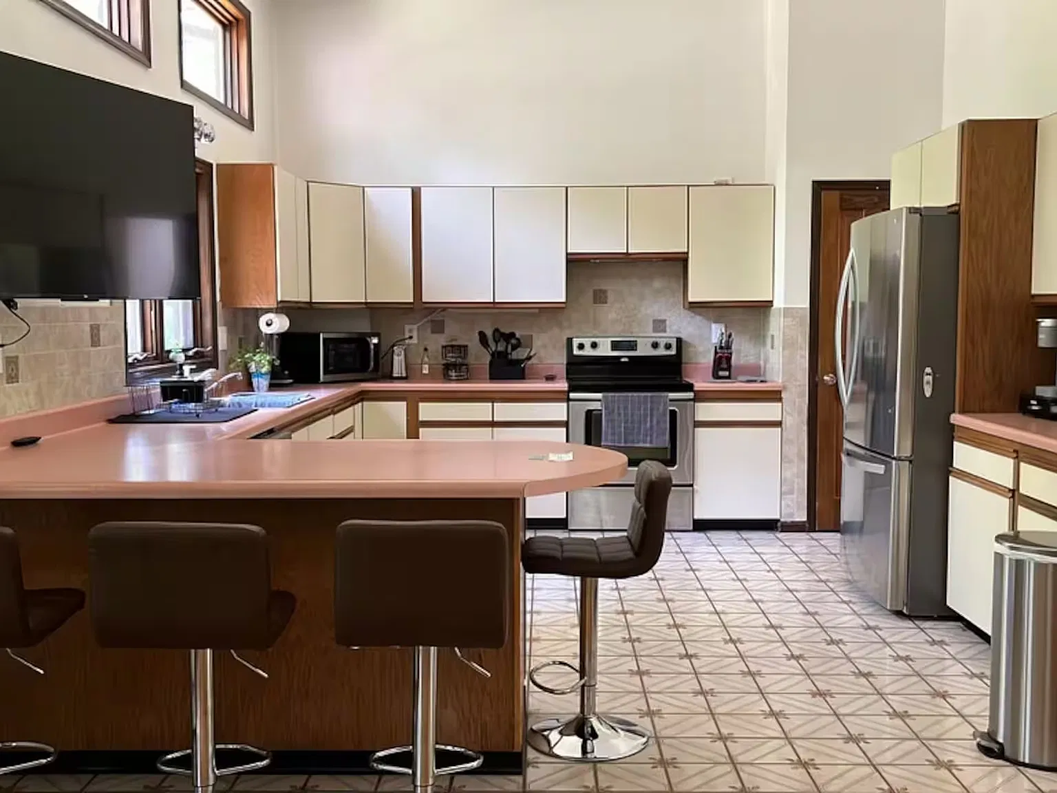 3 bed, 1528 sqft, $2,800 — Photo 3