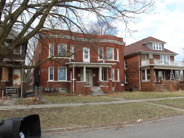 3049 Montclair St, Detroit, MI 48214
