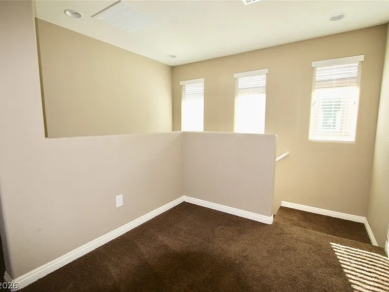 10609 Country Knoll Way — Photo 12