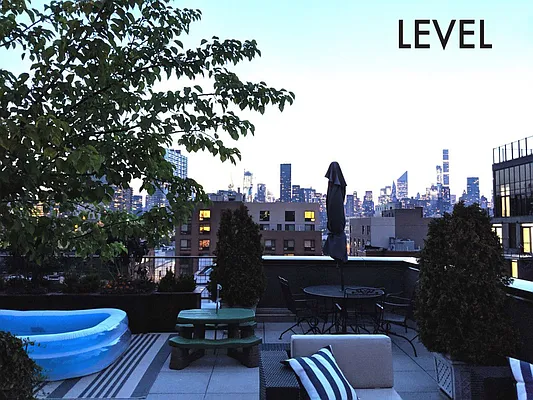 Rented by Level Group | media 17