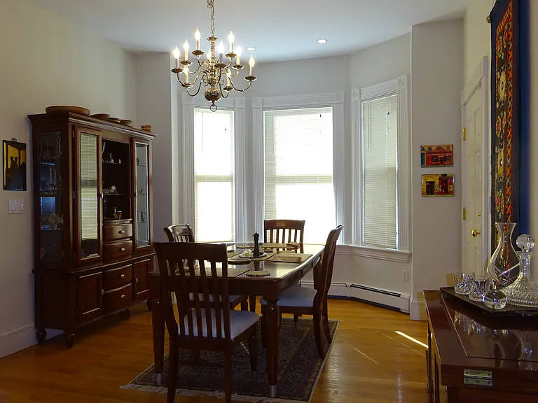 17 Centre St #1 — Photo 8