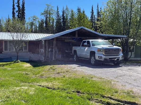 38828 Millie Evans St, Sterling, AK 99672