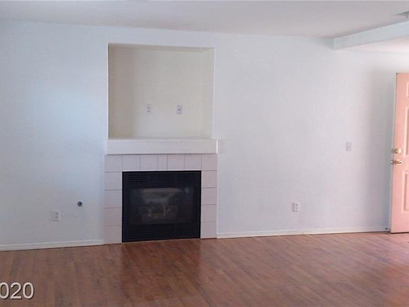 2nd image of 764 Dobosh Ave