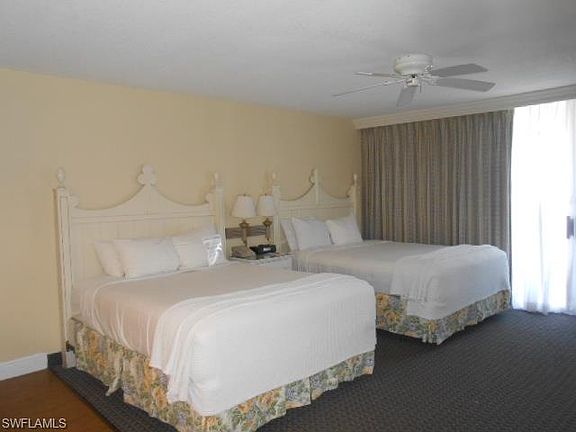 4th image of 140 Estero Blvd #2501
