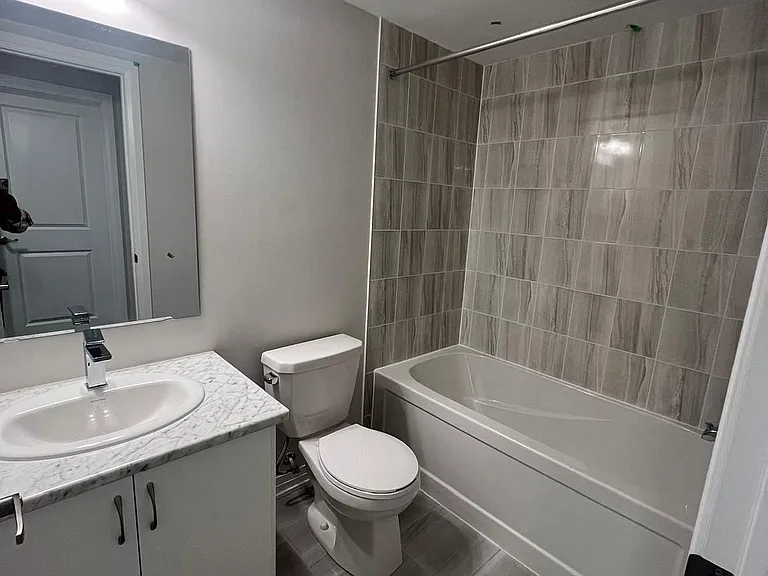 21 Baynes Way #2 — Photo 33