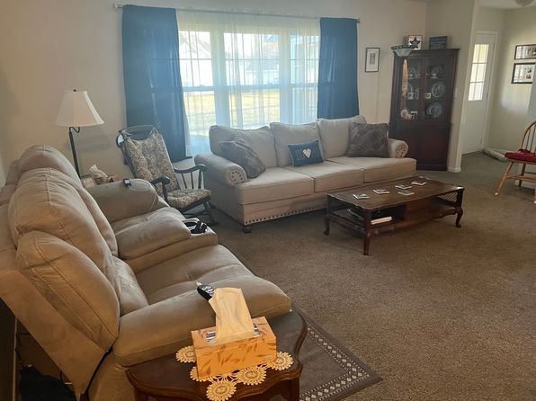 7301 Dunwood Ct #114, Fox Lake, IL 60020