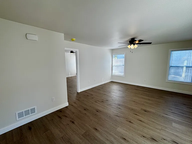612 Buckskin Dr #A — Photo 8