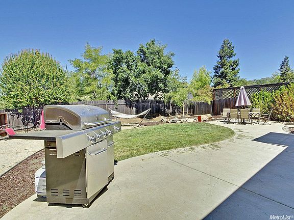 5th image of 5005 Mendocino Way