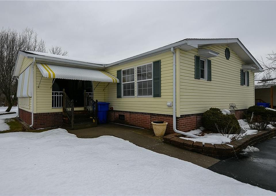 1st image of 511 Rockview Dr