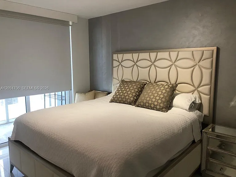 50 Biscayne Blvd #2810 — Photo 35