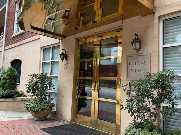77 Peachtree Pl NE Unit 304, Atlanta, GA 30309