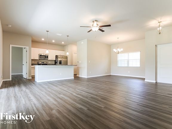 3rd image of 1149 Marjorie Ln