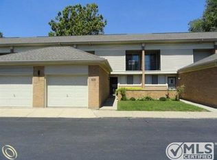 1054 Trevor Pl, Detroit, MI 48207