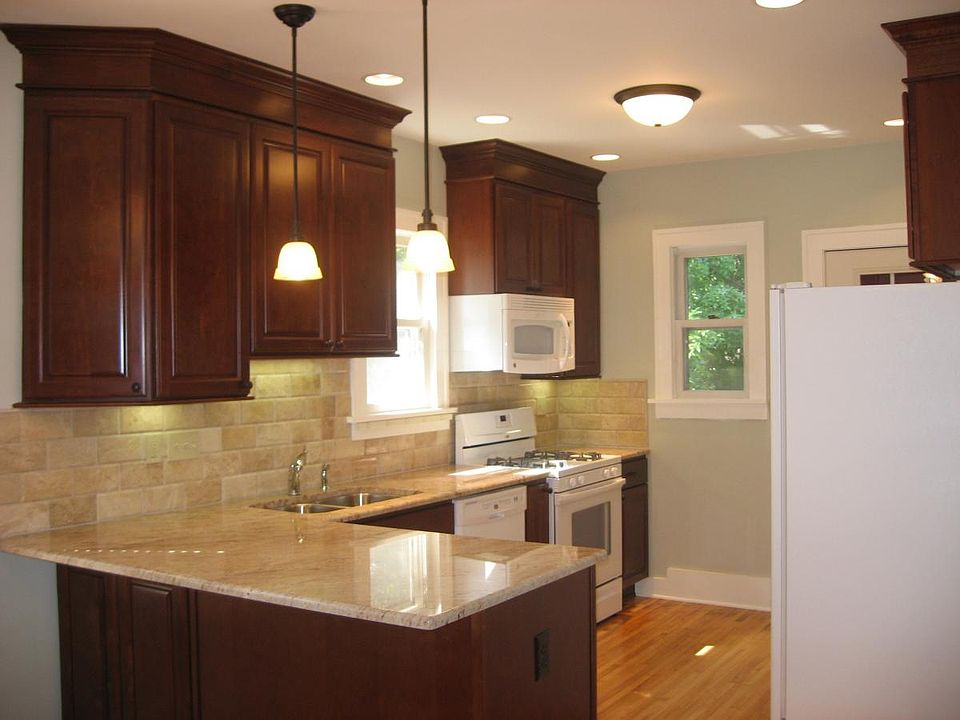 New Cabinets w/Granite