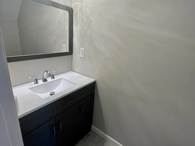 5736 Lake West Ter — Photo 20