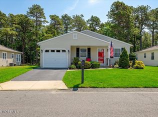 53 Chesterfield Ln, Toms River, NJ 08757
