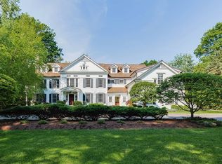 11 Darbrook Rd, Westport, CT 06880