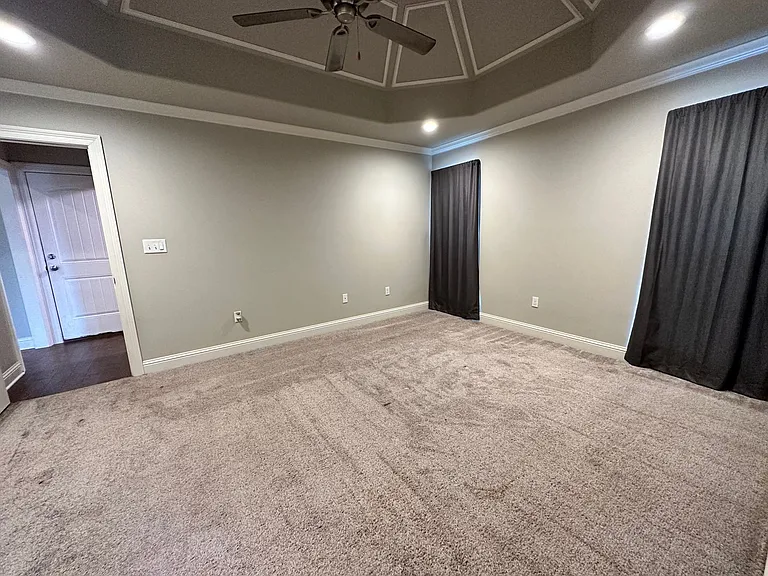 1100 Bear Creek Dr — Photo 13