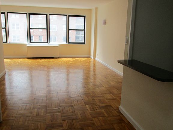 5th image of 355 E 72nd St APT 7F