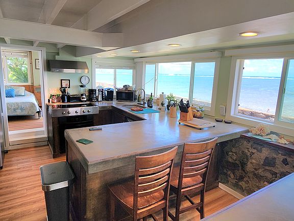 Breakfast bar also doubles as a great serving area for larger groups or gatherings.