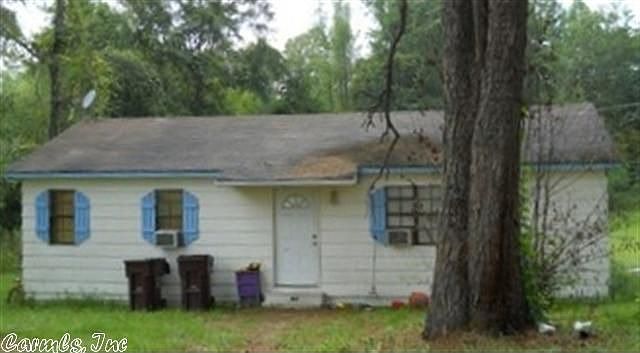 1st image of 2705 Hixon Dr