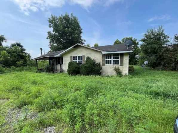 94 Lancaster Rd, Eastman, GA 31023