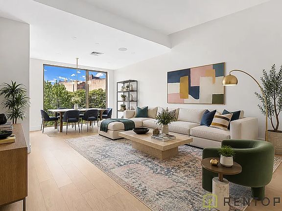 2nd image of 960 Franklin Ave #271