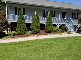 2202 Olde West Ct, Hudson, NC 28638