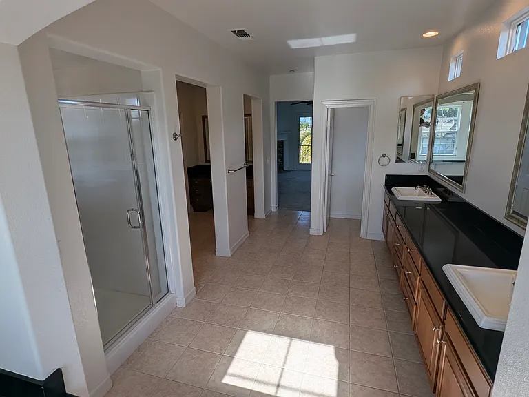 2133 Twain Ave — Photo 16