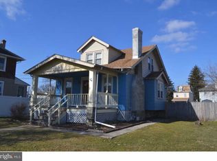 555 Seneca Ave, Norwood, PA 19074