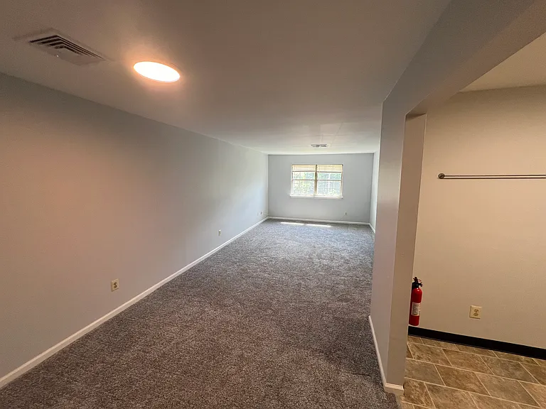 44 S Lansdowne Avenue — Photo 3