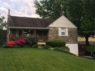 5129 Sunset Dr, Harrisburg, PA 17112