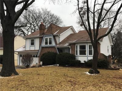 8831 Ditzler Ave, Kansas City, MO, 64138