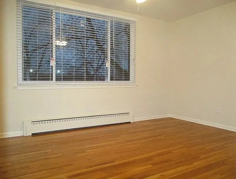 2 bed, 1.0 bath, $1,595 — Photo 2