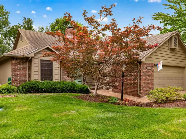 4305 Quail Pointe Ter, Lawrence, KS 66047