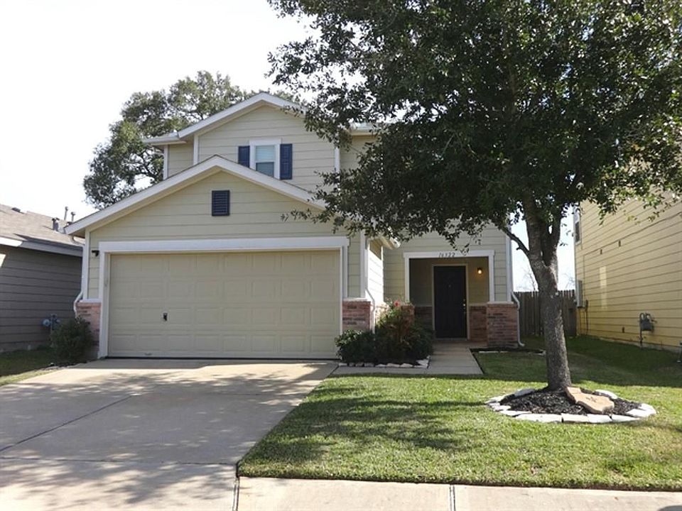 1st image of 16322 Kendons Way Ln