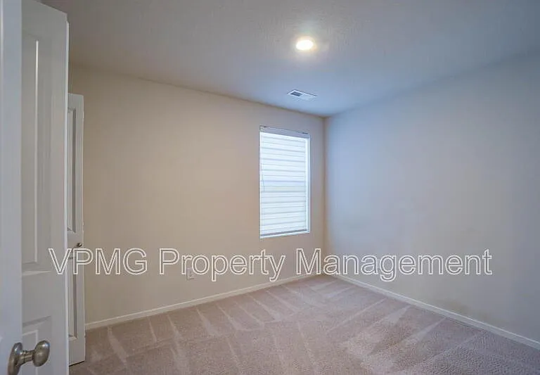 2620 NE 117th Pl — Photo 25